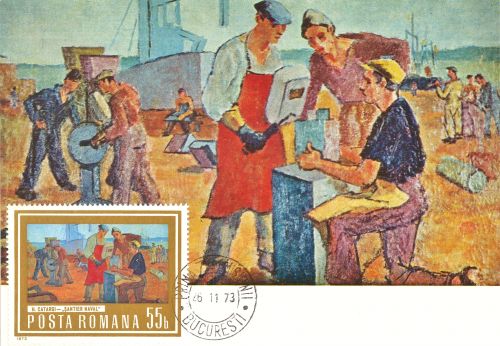 352